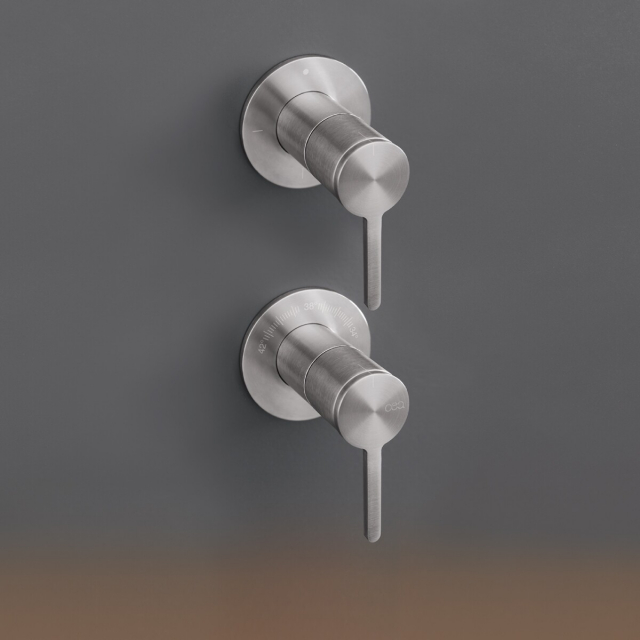 Cea Design Innovo INV 69 Thermostat-Duschbatterie für die Wandmontage | Edilceram Design